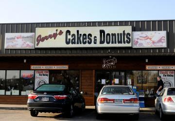 Jerry’s Cakes and Donuts