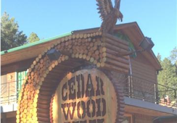 Cedar Wood Inn